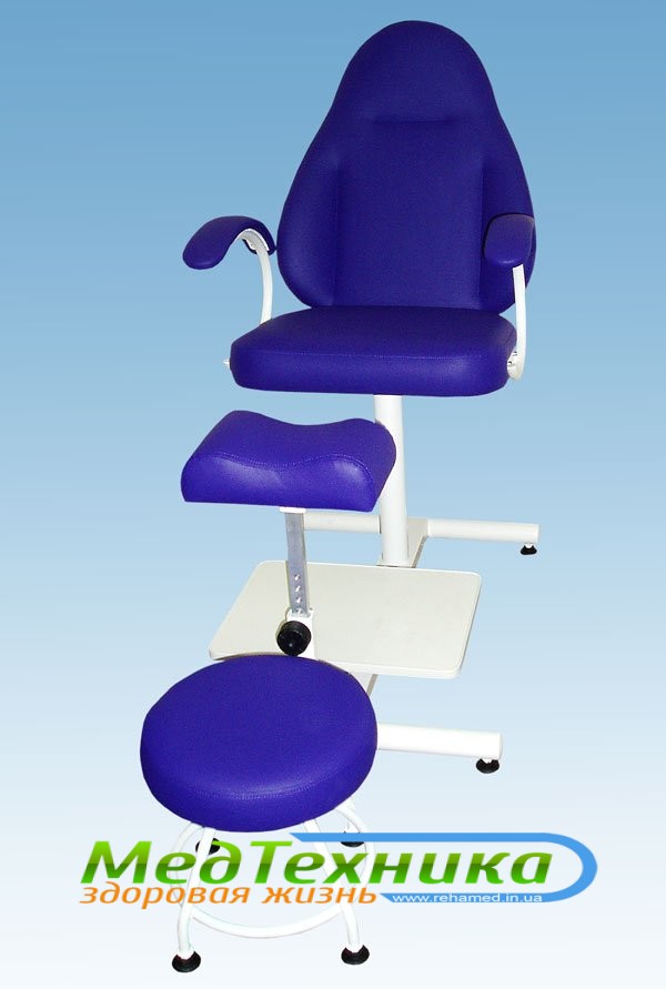 Педикюрное кресло КП-2 с регулируемой подставкой